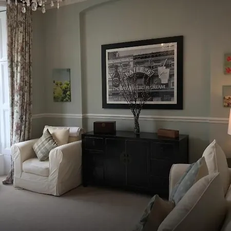 アパート Elegant 1 Bed Flat In Clifton Down With Parking ブリストル